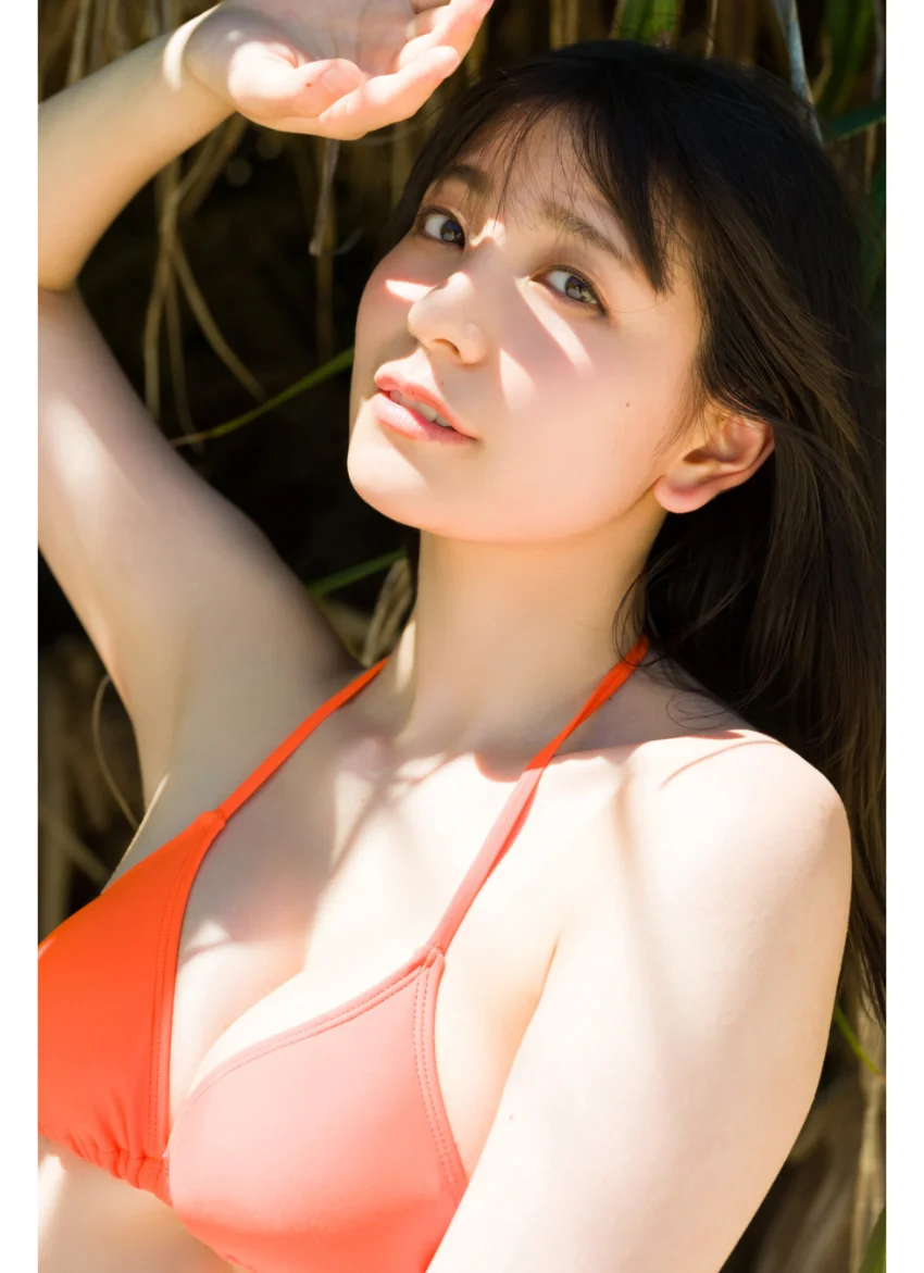 花城奈央 【増量版 全50P】ミスマガのアソビバ！ ミスマガジン2024ソログラビアSP ヤンマガデジタル写真集 試し読み 4