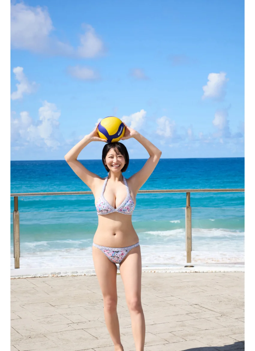 【デジタル限定】榎原依那1st写真集「Inaism」オール未公開Edition 試し読み 2