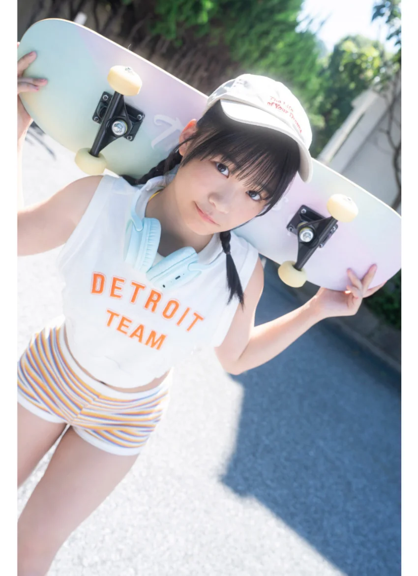 尾茂井奏良 【増量版 全50P】ミスマガのアソビバ！ スポーツ＆読書編 ヤンマガデジタル写真集 試し読み 2