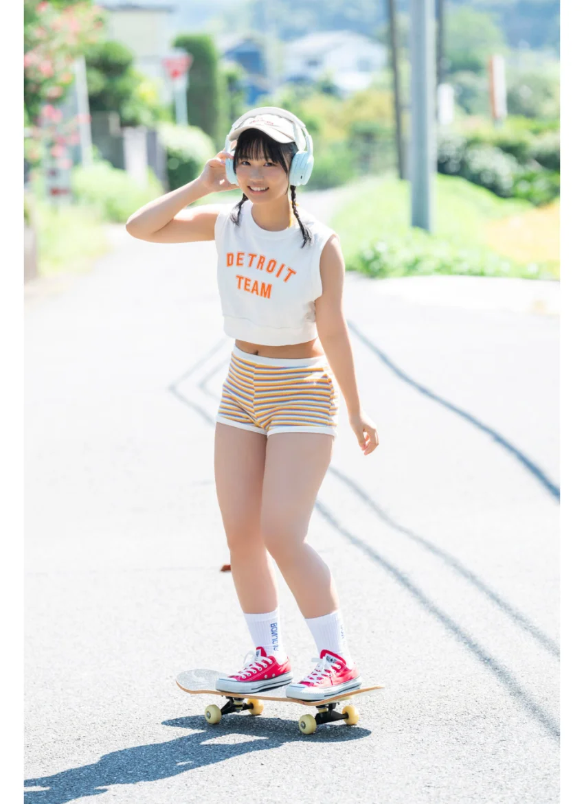尾茂井奏良 【増量版 全50P】ミスマガのアソビバ！ スポーツ＆読書編 ヤンマガデジタル写真集 試し読み 4