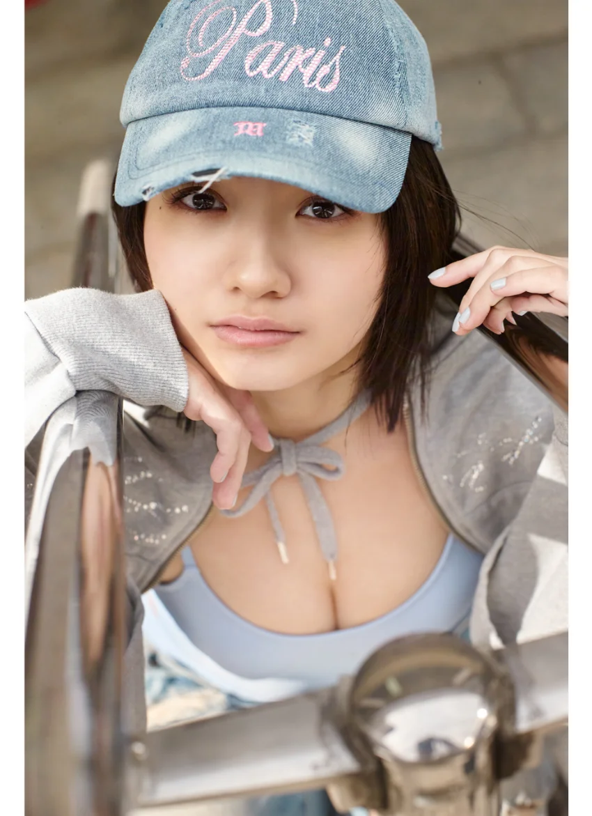 石井優希 【全70P】GIRLSフェロモン ヤンマガデジタル写真集 試し読み 2