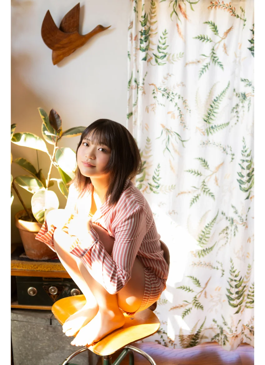 辻夏鈴 NEXT推しガール！ 2 ヤンマガデジタル写真集 試し読み 3
