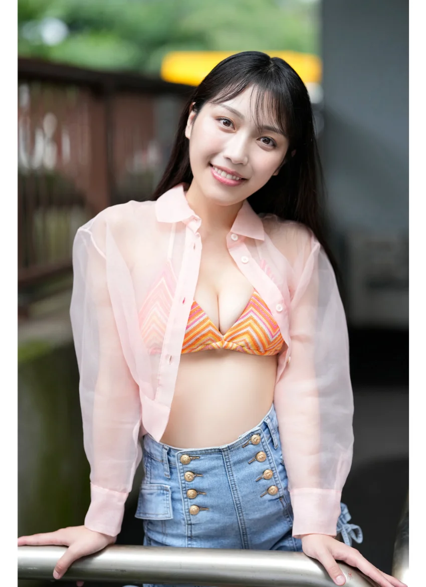 食いしん坊女子りっかちゃん 【増量版 全50P】ヤンマガアザーっす！＜YM2025年42号未公開カット＞ ヤンマガデジタル写真集 試し読み 3