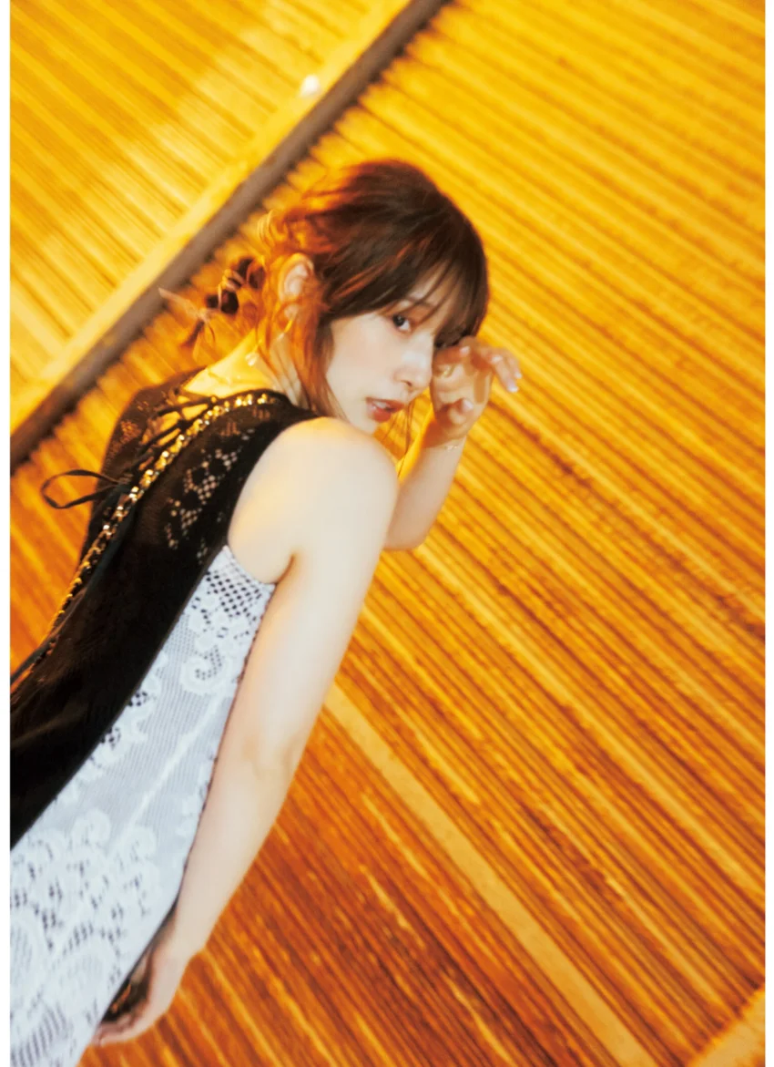 内田真礼 1st photobook 「まあやドキ」 試し読み 3