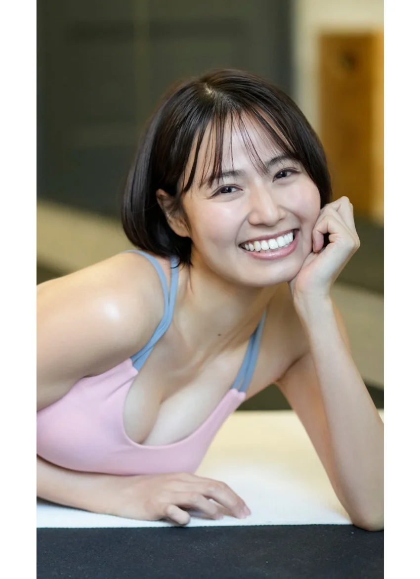 【デジタル限定】新谷あやか写真集「見らんでいいと？」 試し読み 4