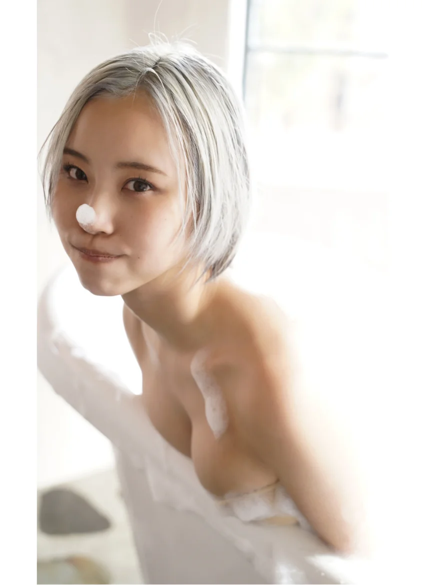 【デジタル限定】有栖未桜写真集「TURNING POINT」 試し読み 6