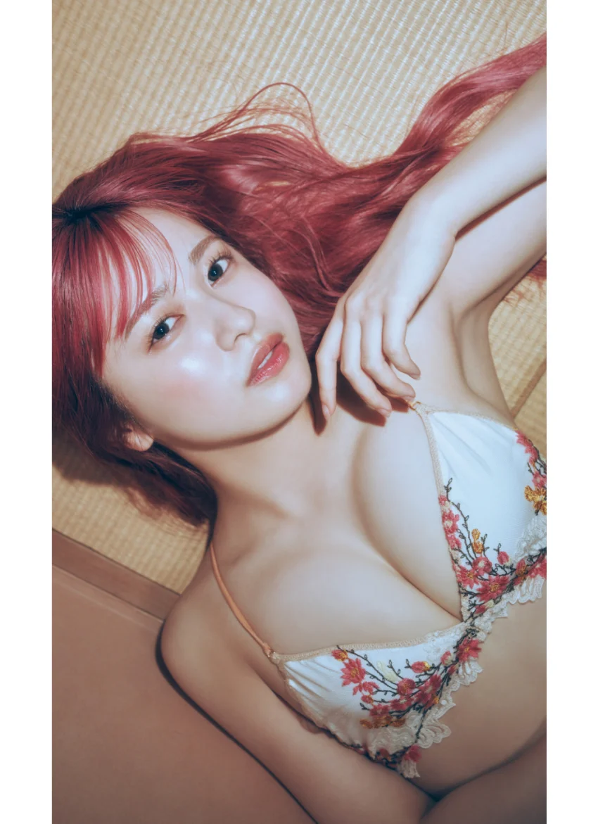 【デジタル限定】早川渚紗写真集「梅雨なピンクダーク」 試し読み 6
