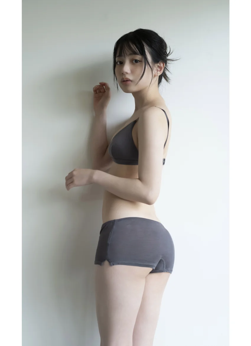 【デジタル限定】あかせあかり写真集「誰も知らない、あかせあかり。」 試し読み 2