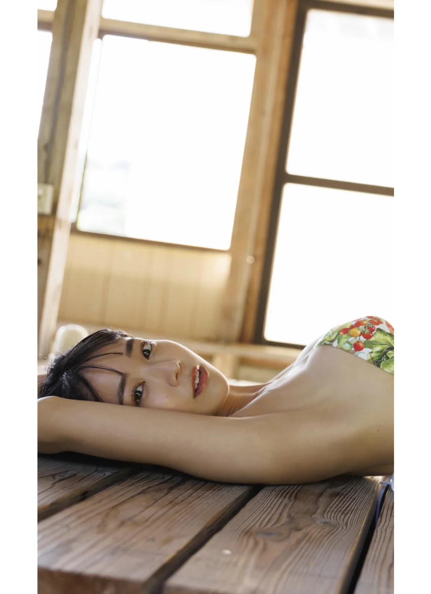 【デジタル限定】天羽希純写真集「MEMORIAL」 試し読み 5