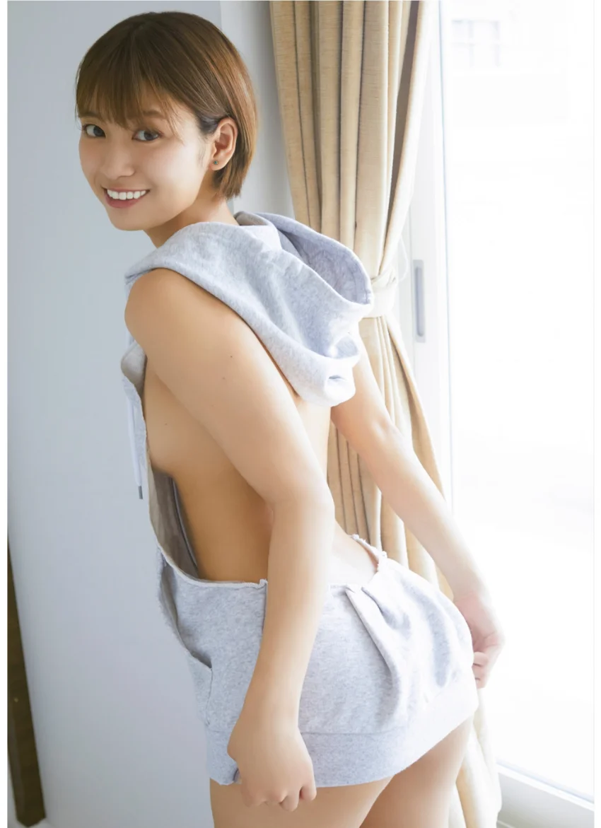 【デジタル限定 YJ PHOTO BOOK】小坂田純奈写真集「もし、じゅなたと…… 〜家飲み妄想篇〜」 試し読み 4