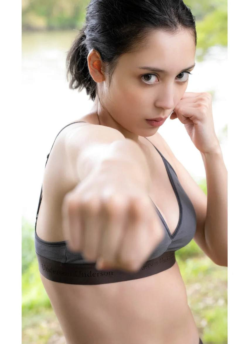 【デジタル限定】高橋アリス写真集「KICK IT！元ミスセブンティーンのプロキックボクサー」 試し読み 6