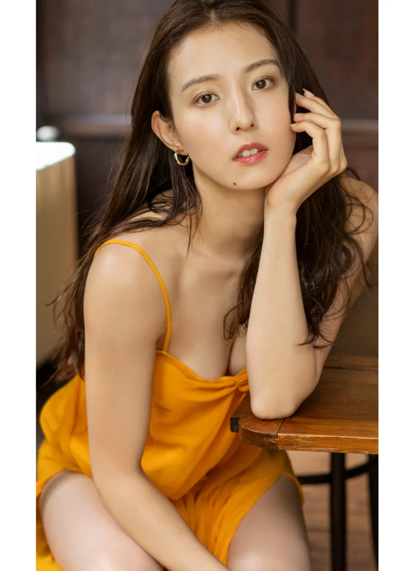 【デジタル限定】宮原華音写真集「三刀流」 試し読み 3