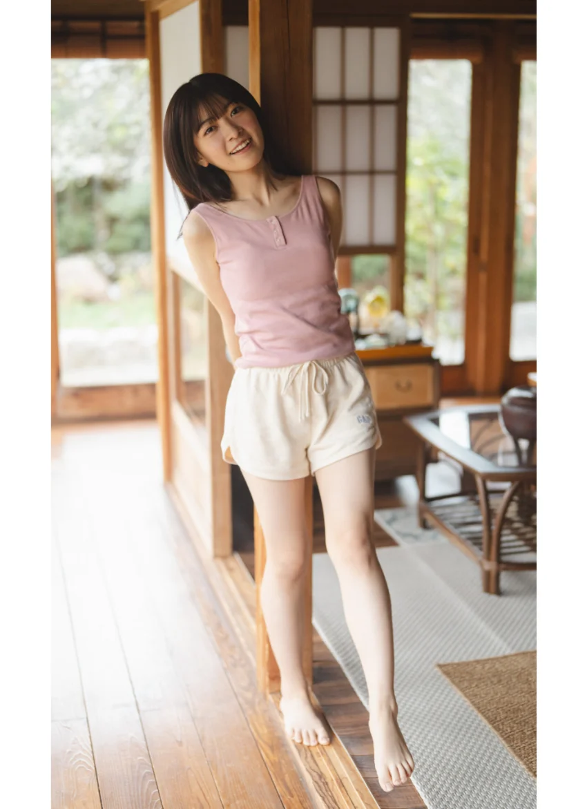 【デジタル限定】鈴原希実写真集「はじめてのひとり旅。」 試し読み 2