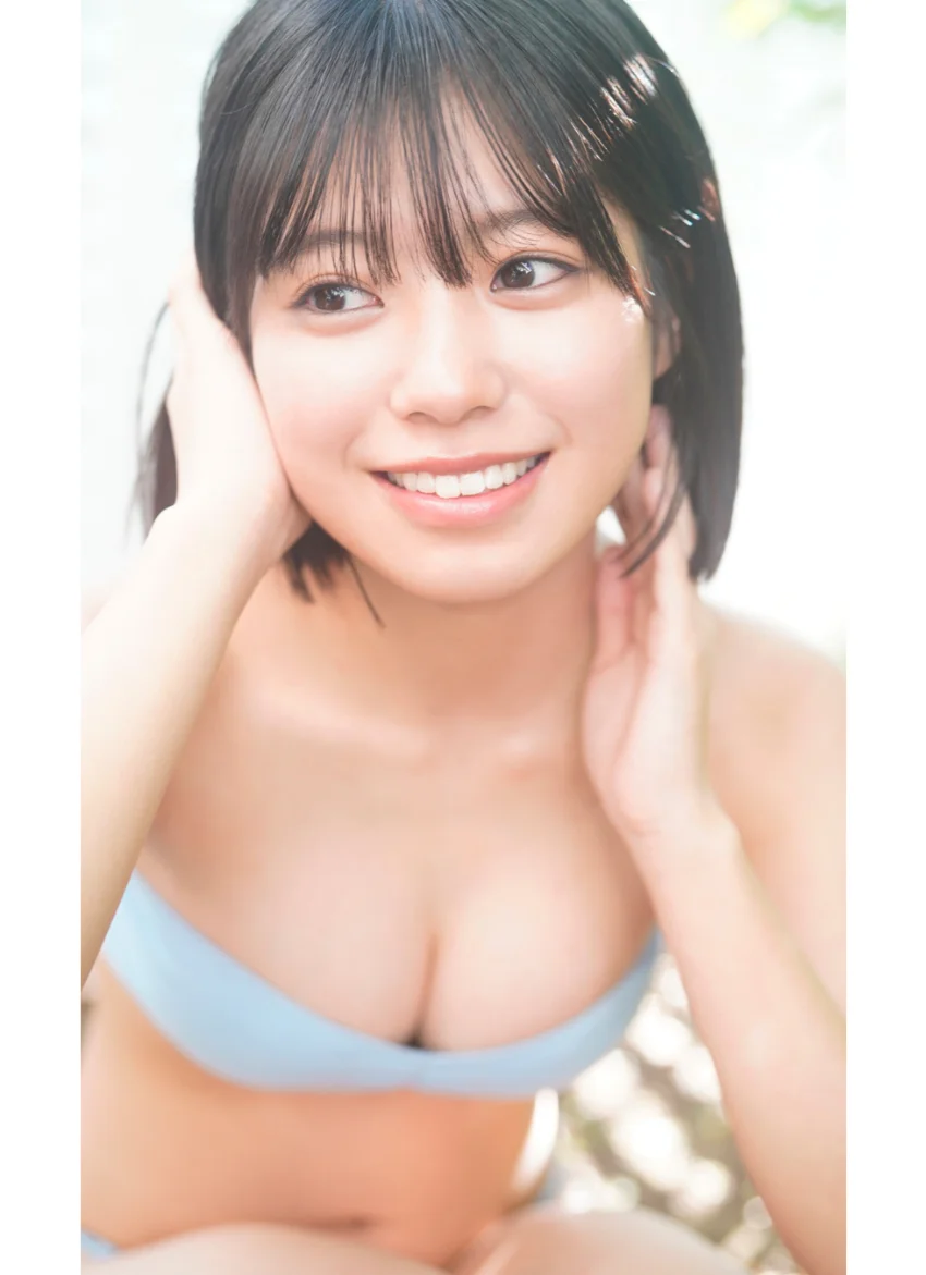 【デジタル限定】磯村美羽写真集「スパイになりたいw」 試し読み 2