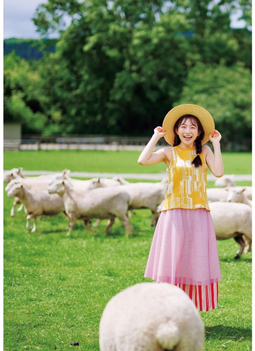 青山なぎさ 1st写真集 『Nagisa』 試し読み 3