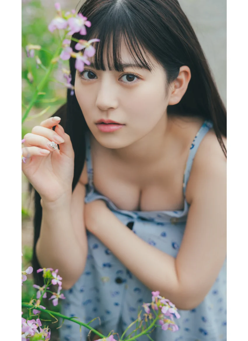 【デジタル限定】月足天音写真集「ストロベリーは乙女心」 試し読み 2