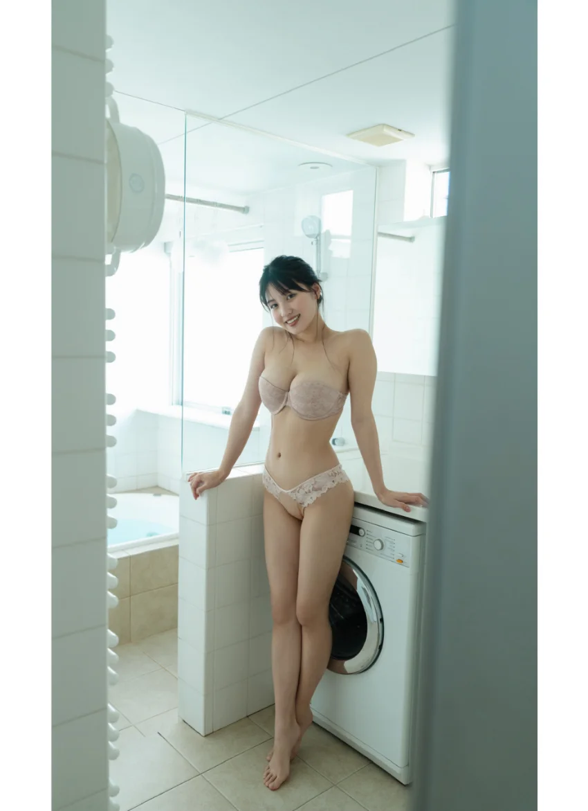 【デジタル限定】花咲楓香写真集「チャンステーマ」 試し読み 2