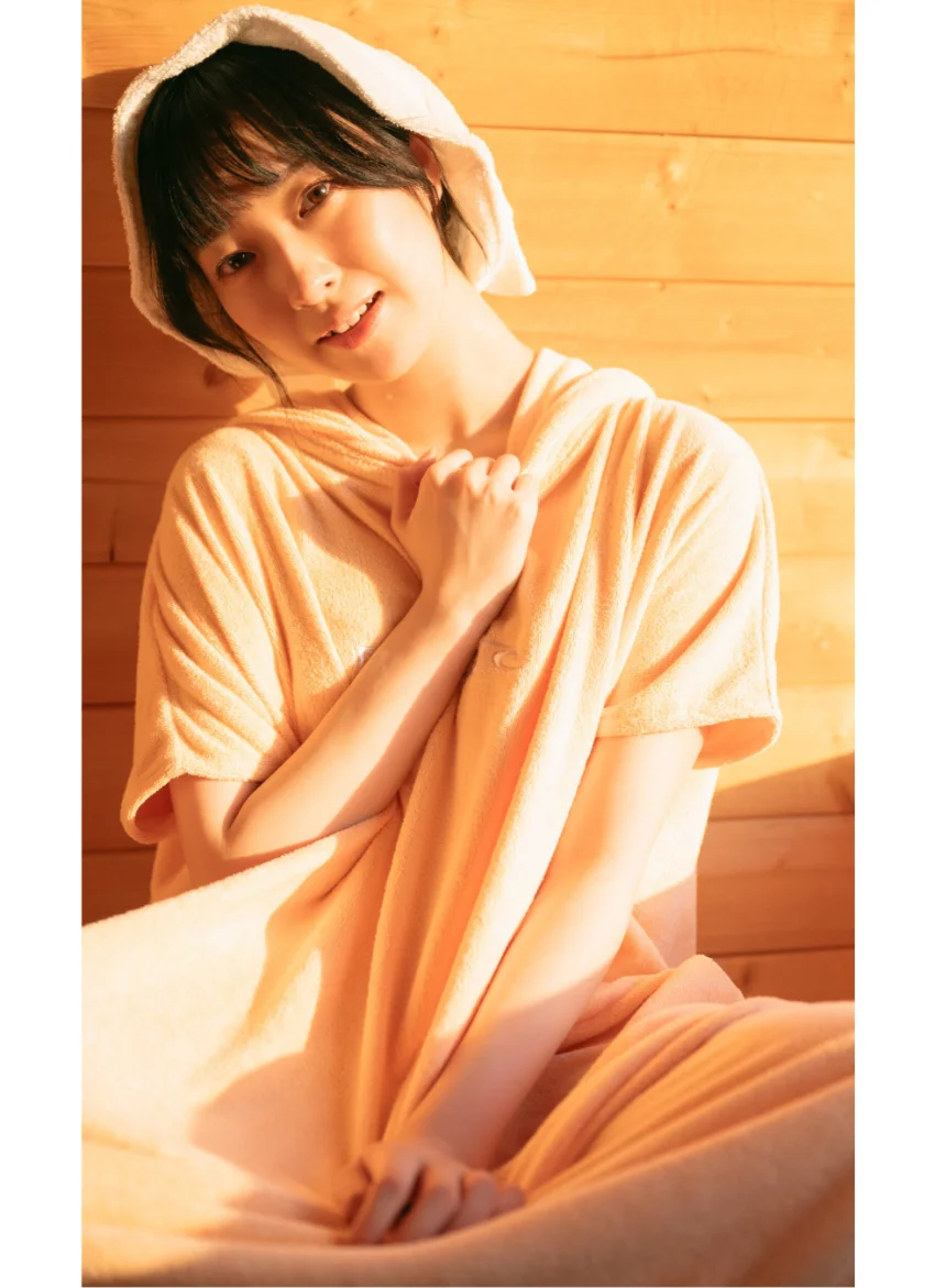 【デジタル限定】菅叶和写真集「かんなとばかんす〜サウナ編〜」 試し読み 2