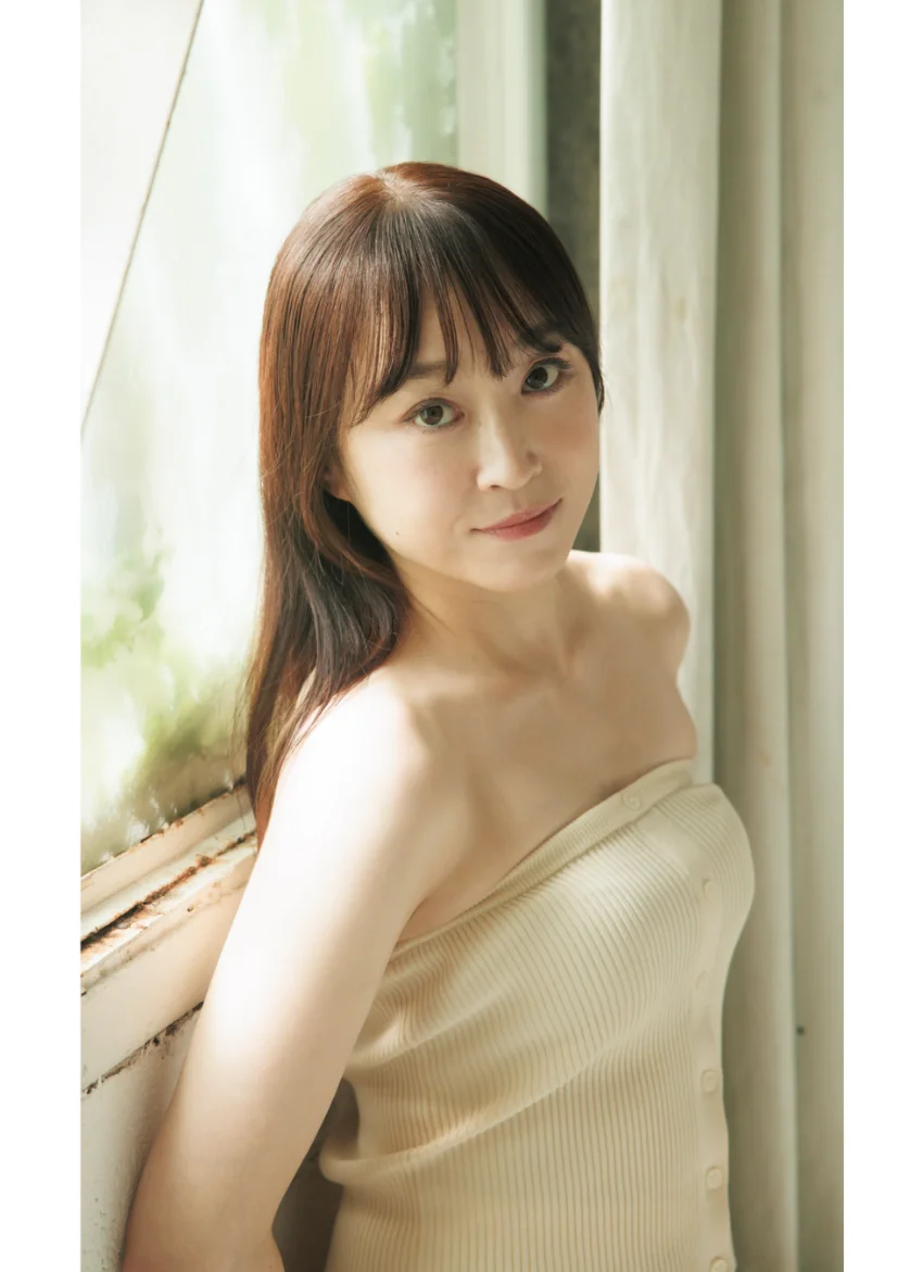 【デジタル限定】下園愛弓写真集「スーツアクターの素顔」 試し読み 2