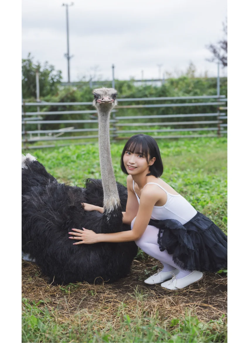 【デジタル限定】琴吹ゆず写真集「ダチョウのおんがえし」 試し読み 6