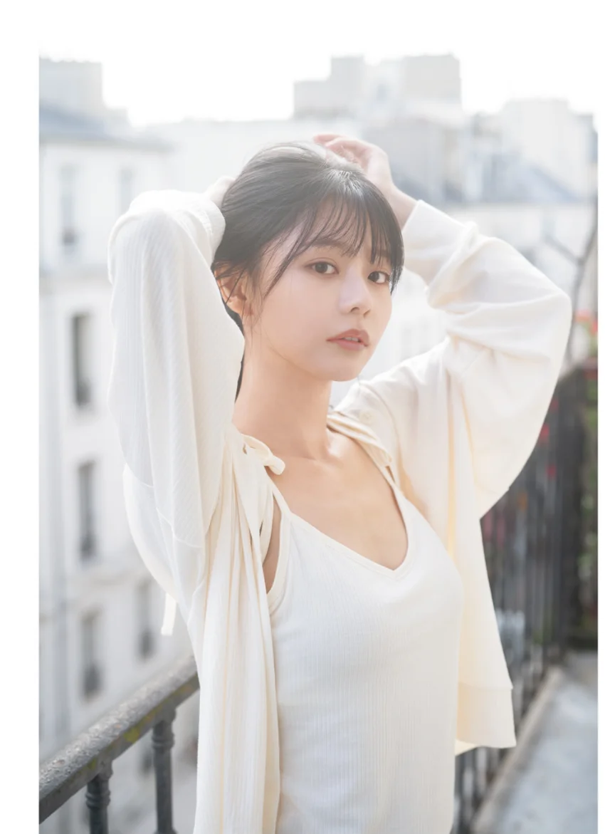 椛島光1st写真集 『chouchou』 試し読み 3