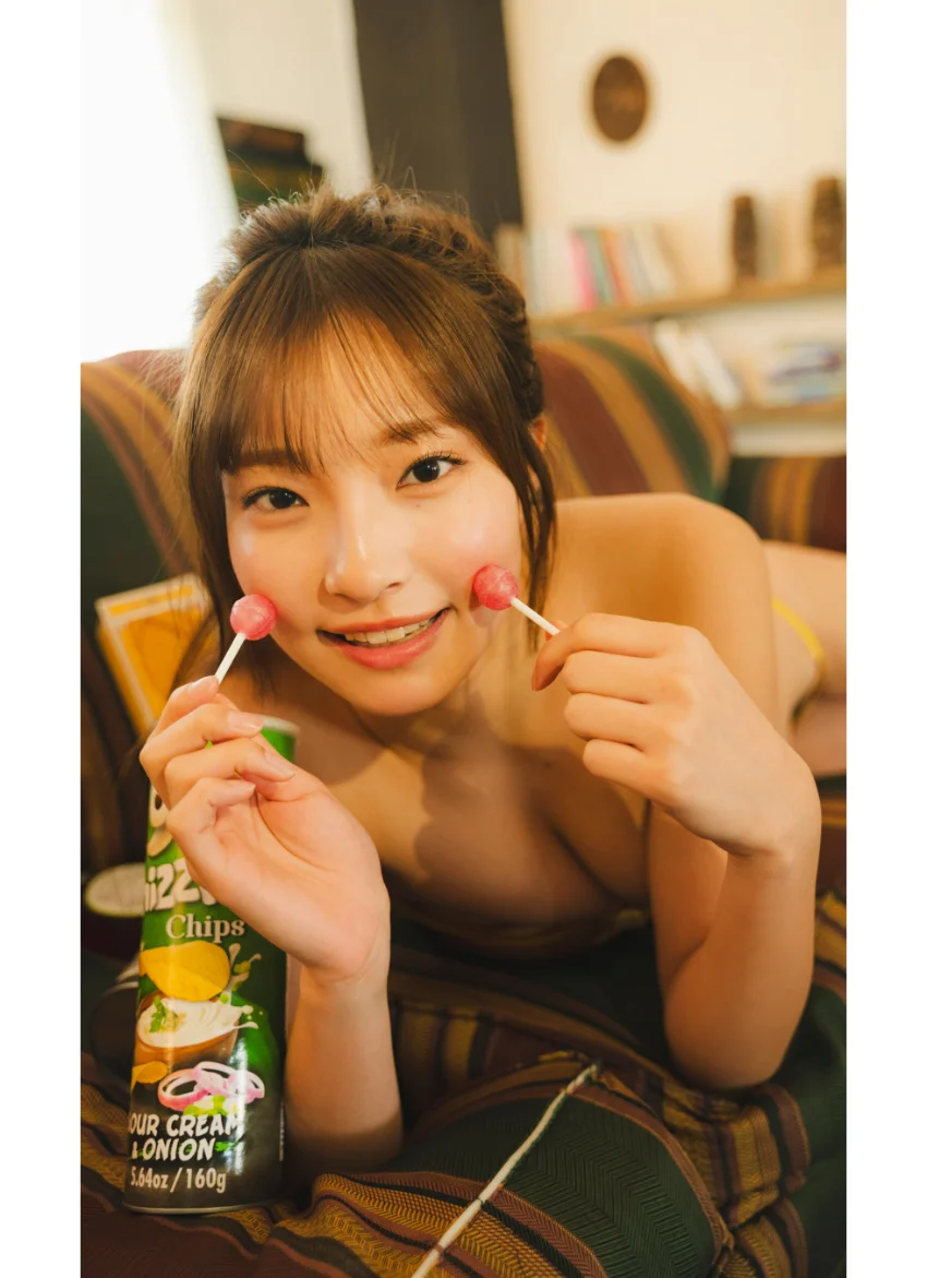 【デジタル限定】里仲菜月写真集「Like a movie.」 試し読み 3