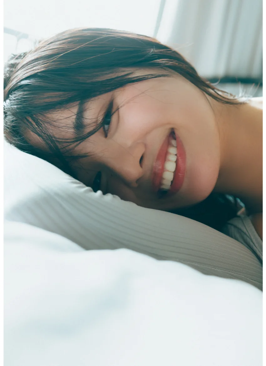 豊島心桜1st写真集「心桜ばかり」 試し読み 3