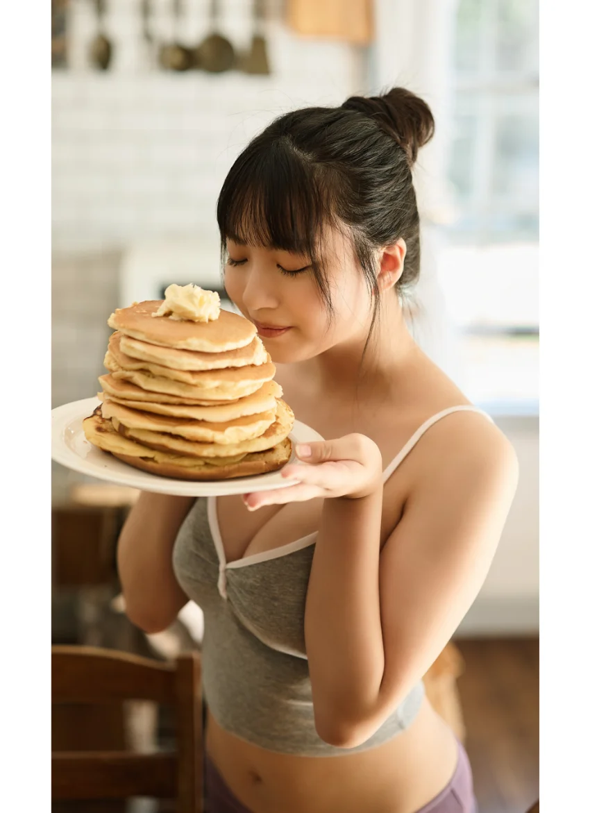 【デジタル限定】小花真彩写真集「風にとけるアフタヌーン」 試し読み 2