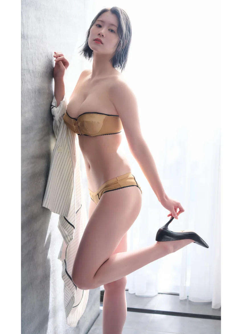 【デジタル限定】吉田莉々加写真集「すべてが武器」 試し読み 4