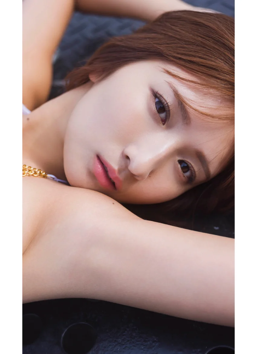 【デジタル限定】三田悠貴写真集「’妄想’ふくらむ整備工場」 試し読み 4