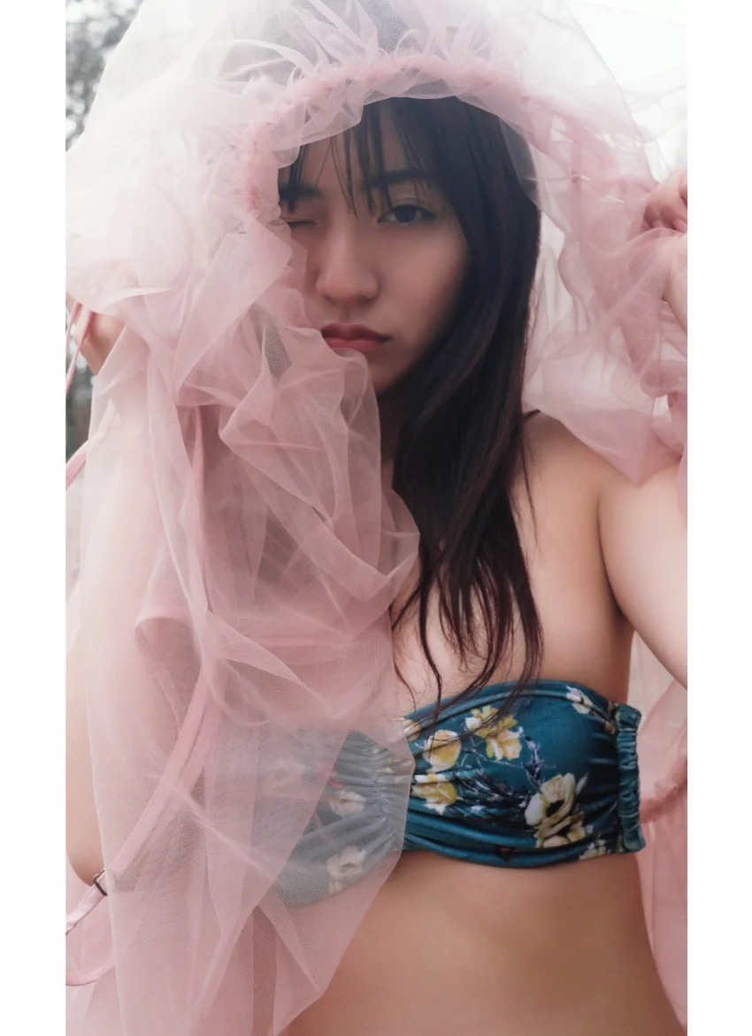 【デジタル限定】豊田ルナ写真集「夢の途中で。」 試し読み 2
