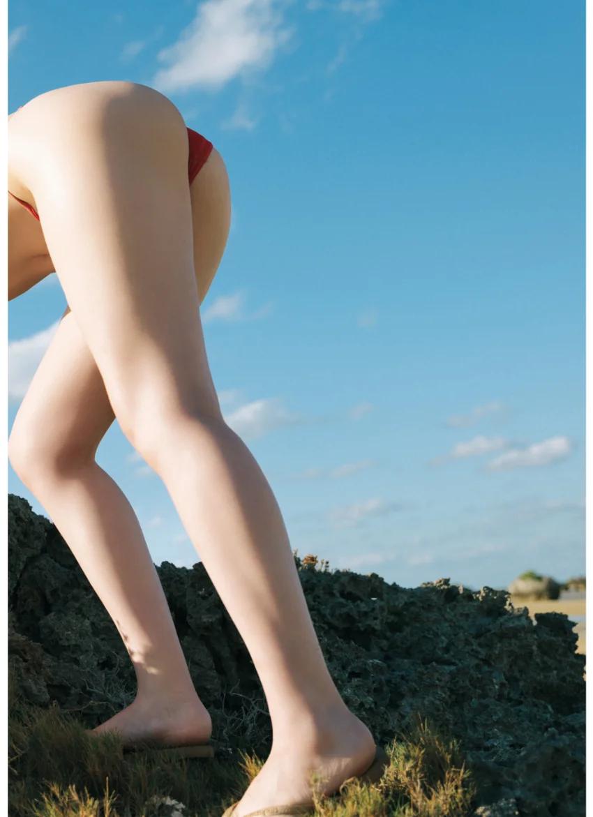 新谷姫加ファースト写真集 「ひめかわいい。」 試し読み 2