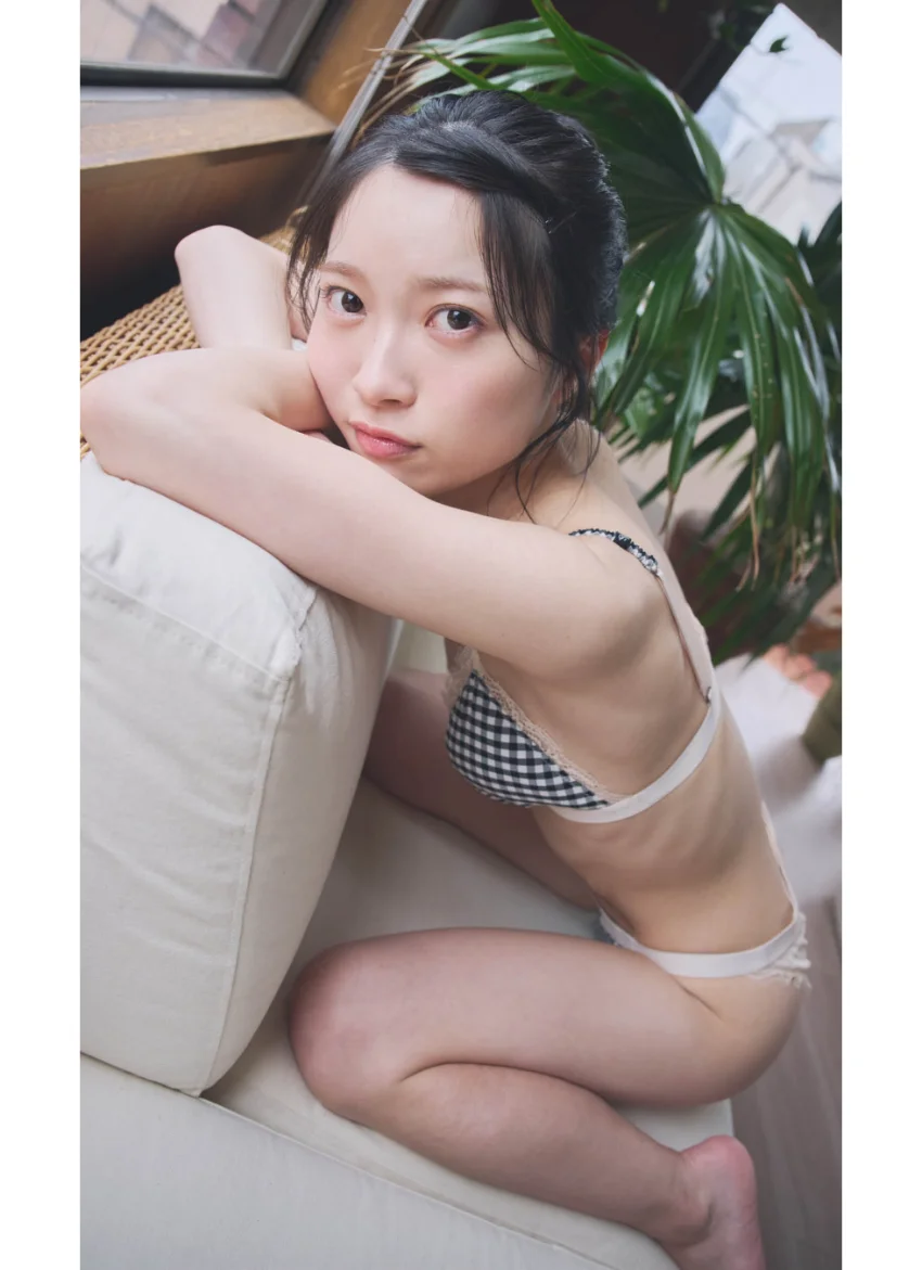 【デジタル限定】黒崎氷菜写真集「おめのごど、好ぎだなやの。」 試し読み 6