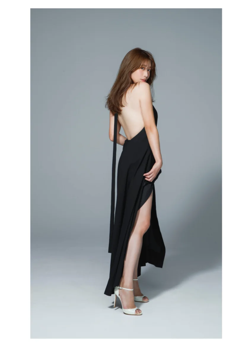 【大増量】中川安奈写真集「慈愛の人」 試し読み 6