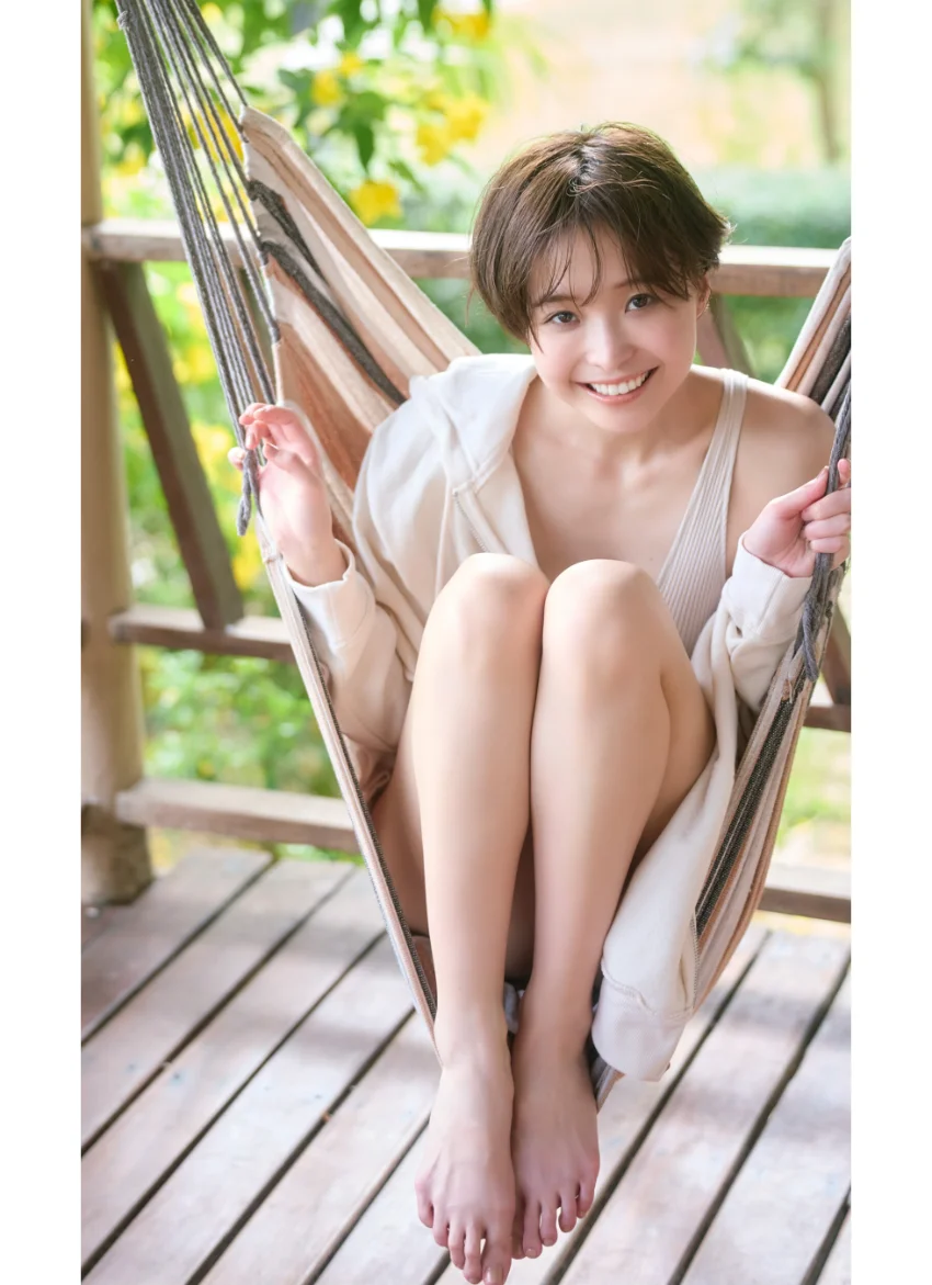 【デジタル限定】渡邊渚写真集「Re:水平線」 試し読み 2