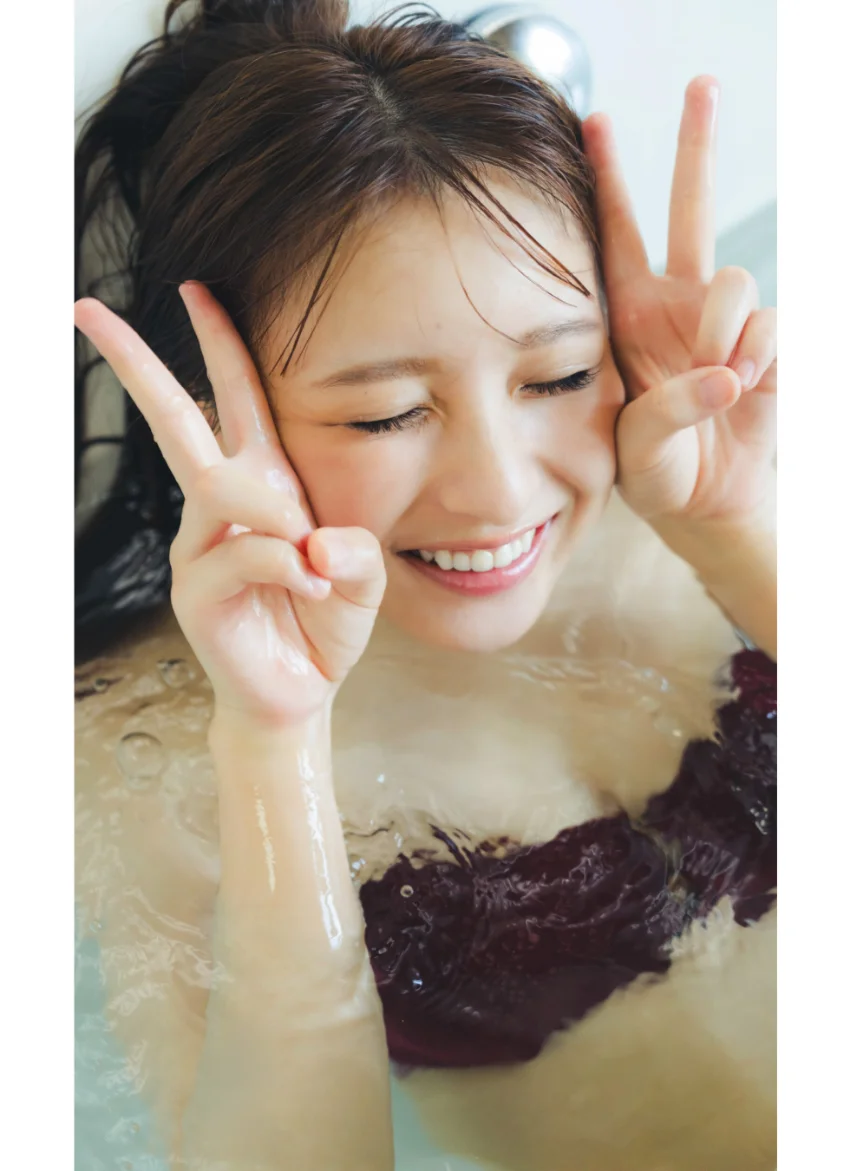 【デジタル限定】一ノ瀬瑠菜写真集「愛を込めて」 試し読み 6