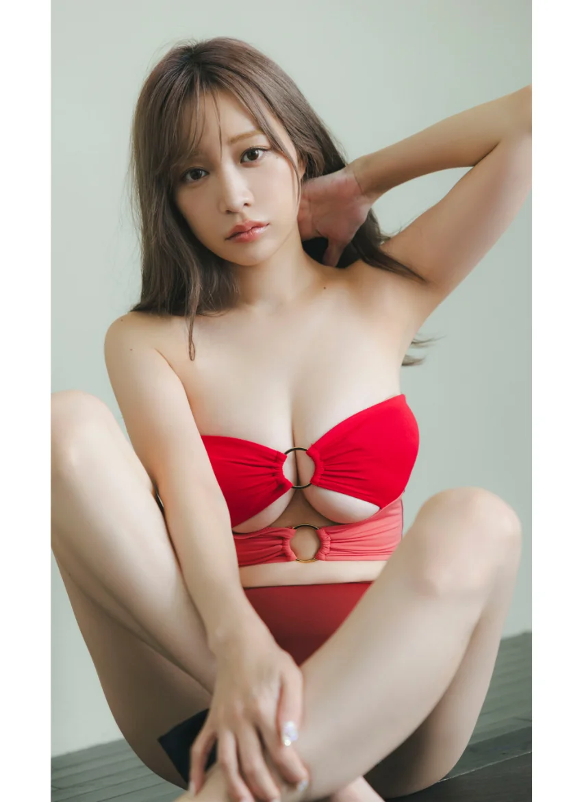 【デジタル限定】青井春写真集「In Full Bloom」 試し読み 2