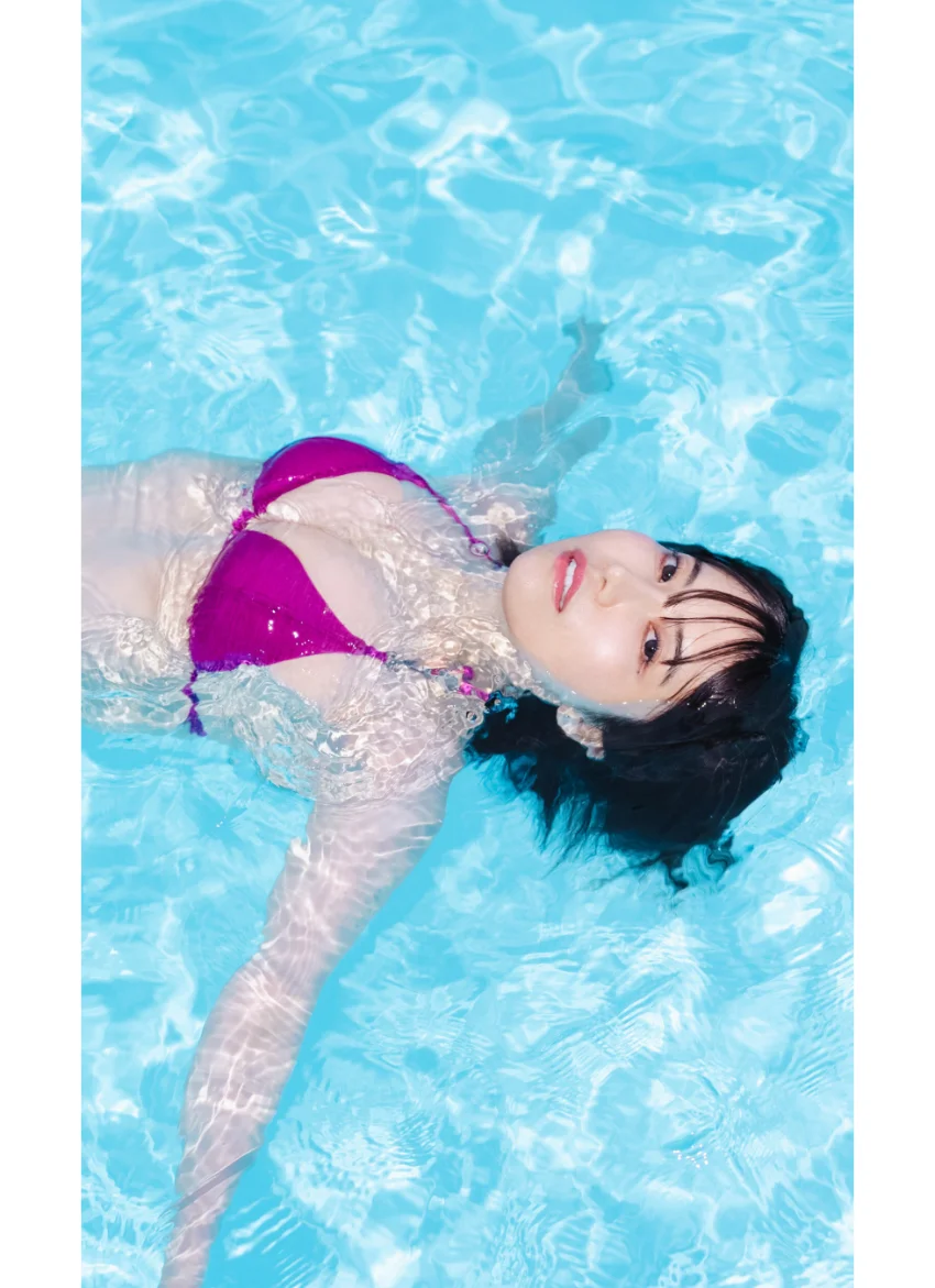 【デジタル限定】ゆでたまご写真集「小悪魔な最胸グラエンサー」 試し読み 4