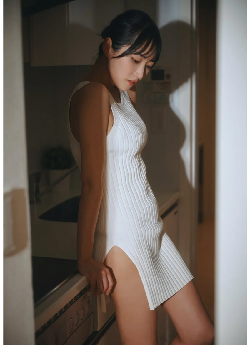 川瀬もえ「ミッドナイト・エクスタシー」 BRODYデジタル写真集 試し読み 4