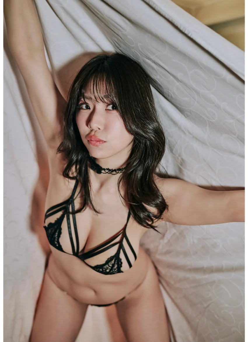 鈴木ふみ奈「fuminaizm」 DOLCEデジタル写真集 試し読み 3