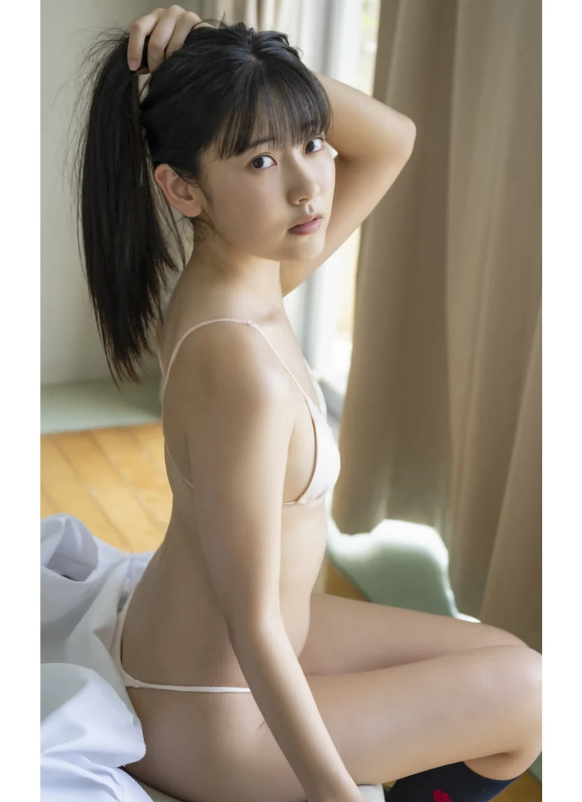 林田百加『Kiss You』（183Photos） 試し読み 14