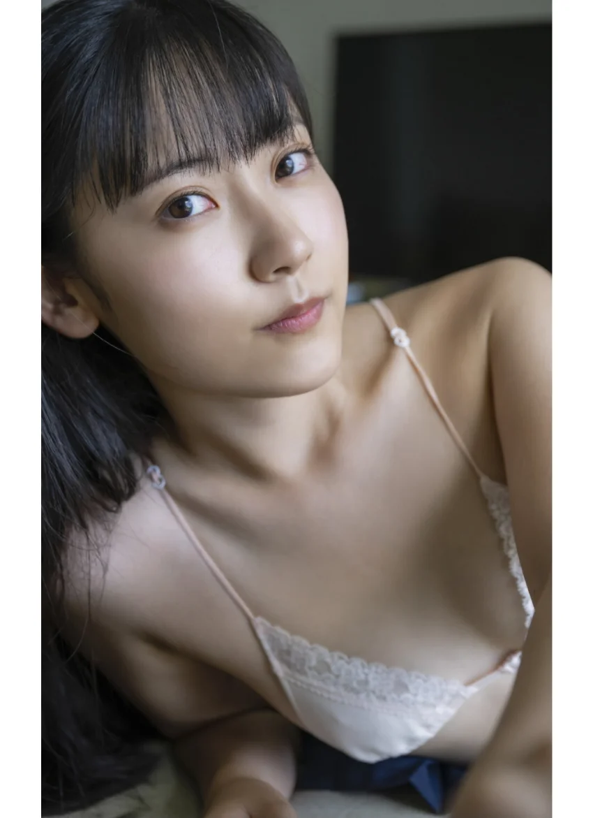 林田百加『Kiss You』（183Photos） 試し読み 15