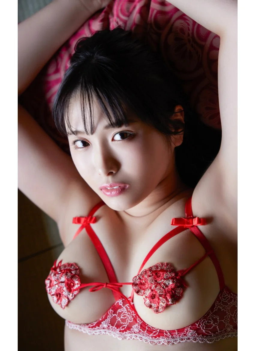 浅川まりな『Kiss You』（176Photos） 試し読み 10