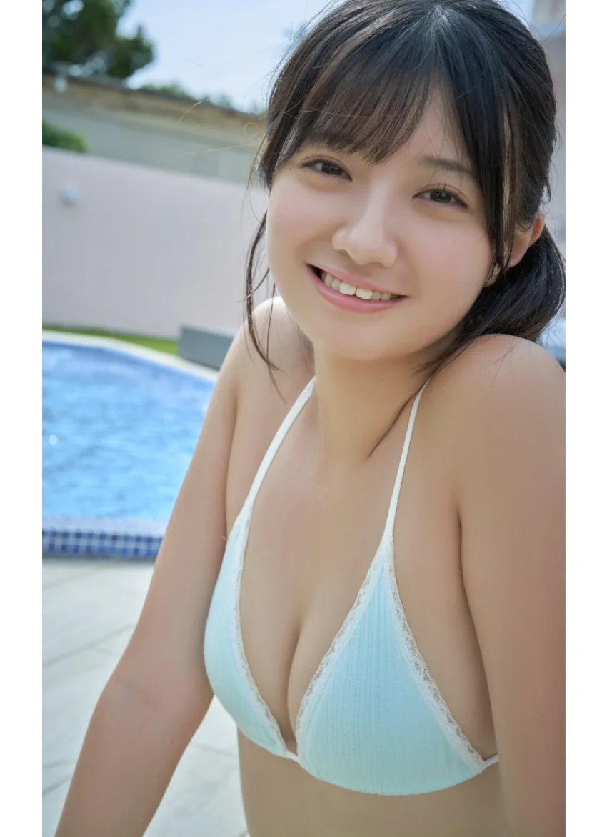 石井優希『Kiss You』（147photos） 試し読み 10