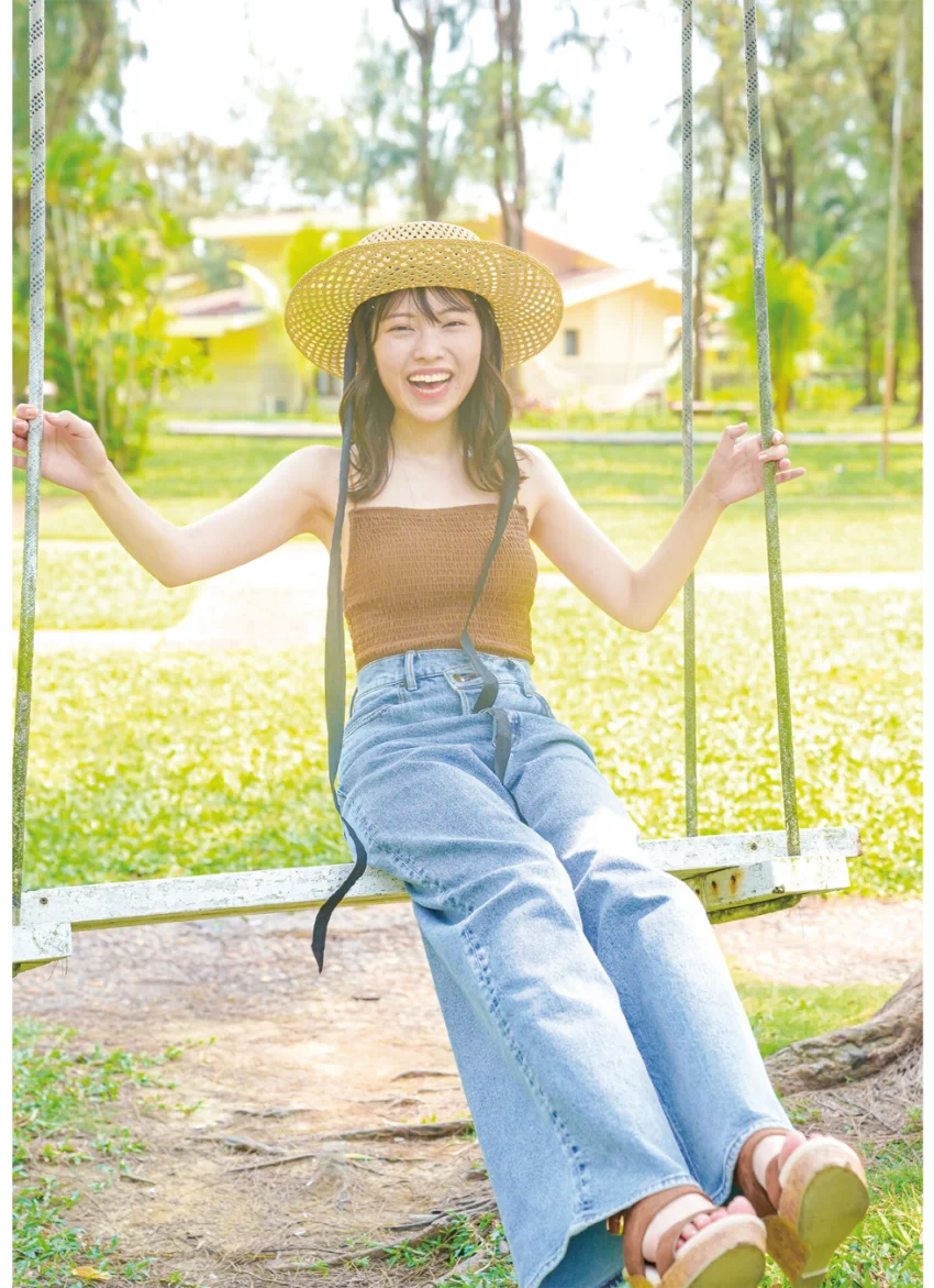 初夏 UIKA 石原夏織 1st 写真集【通常版】 試し読み 5