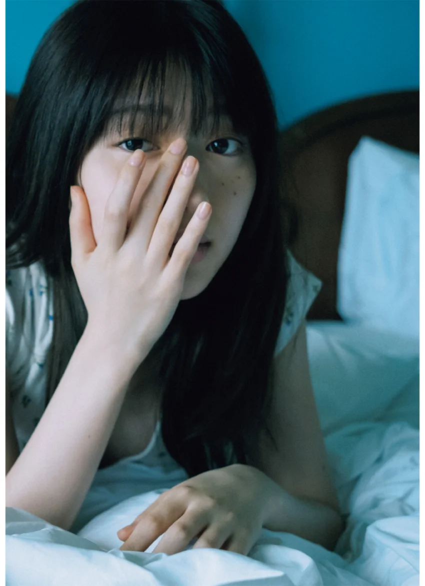 【デジタル限定豪華版 32ページ増】 白石聖写真集 unveil 試し読み 3