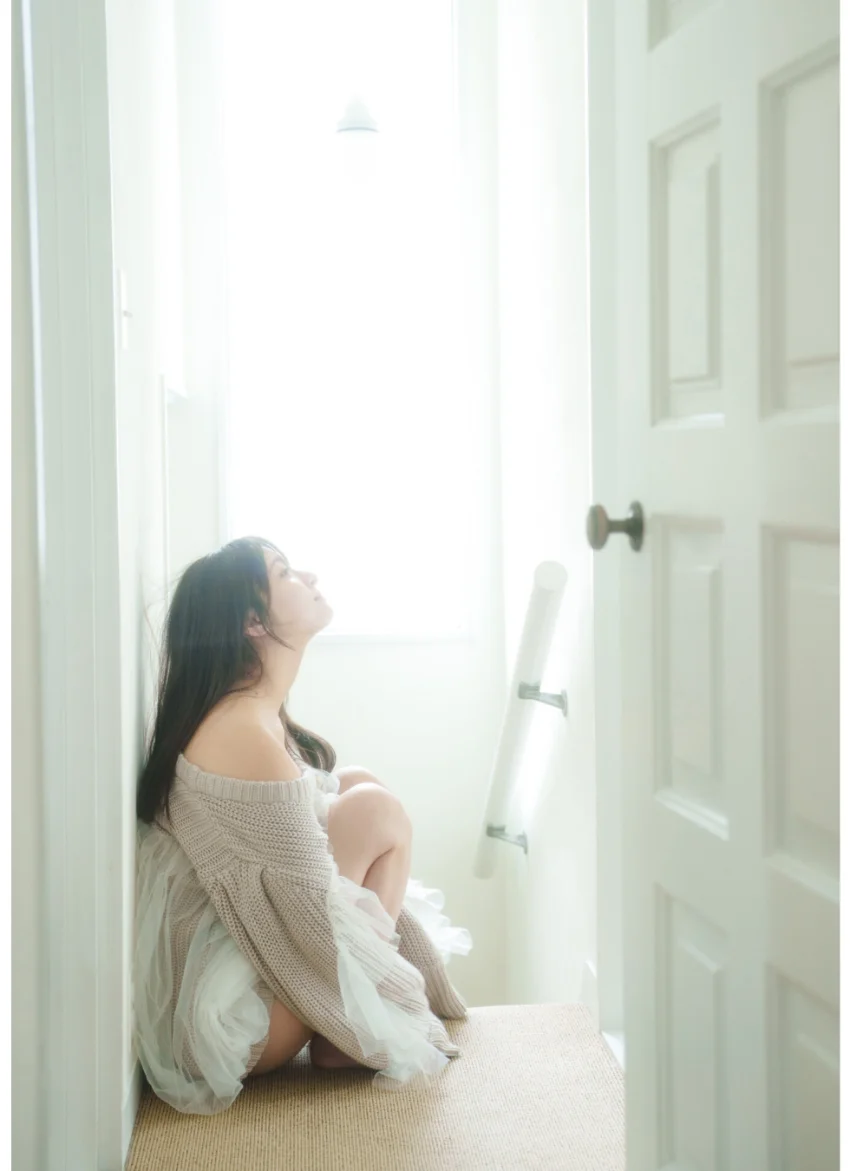 【動画特典付き】 沢 美沙樹「背伸びと本音」 GIRLS graph. デジタル写真集 試し読み 2