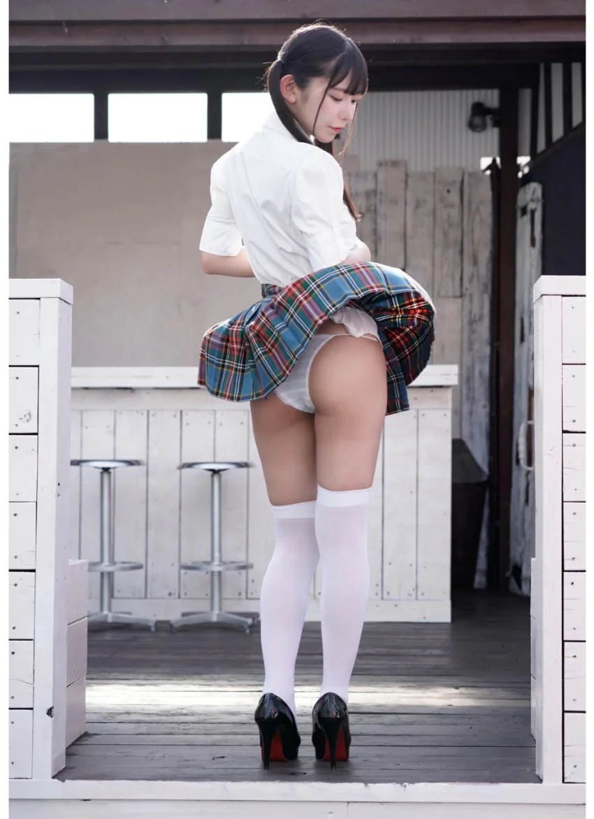 Exciting Girls 長澤茉里奈デジタル写真集 Vol.1 試し読み 9