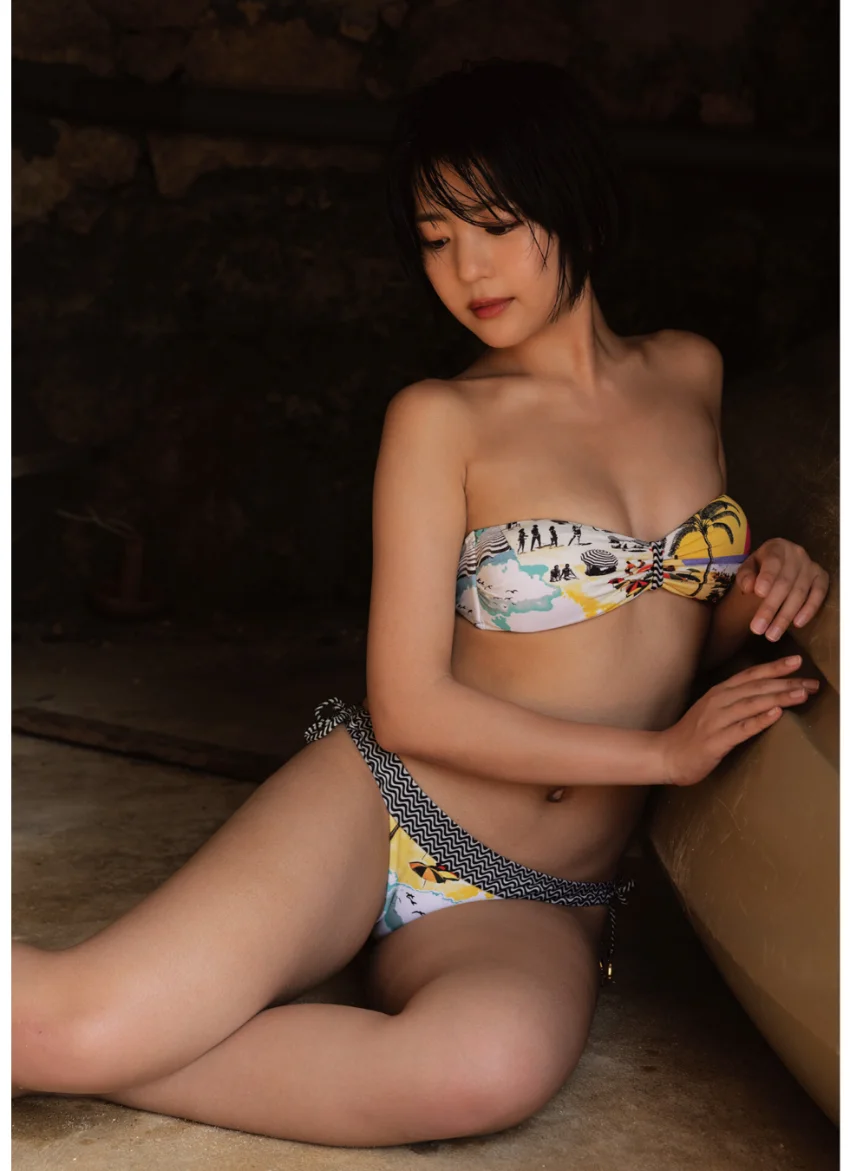 佐々木萌香ファースト写真集 いちばん。 試し読み 4