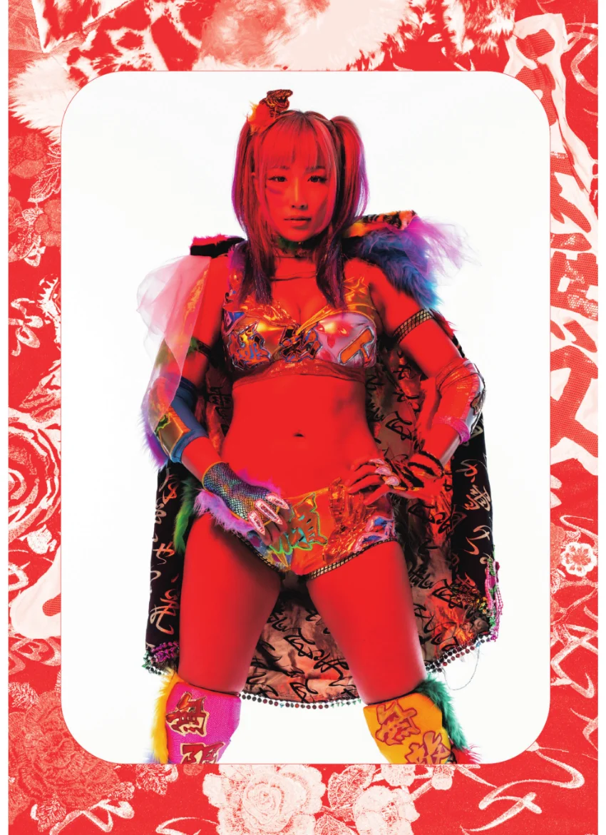 ウナギ・サヤカ写真集 「極彩人」 試し読み 14